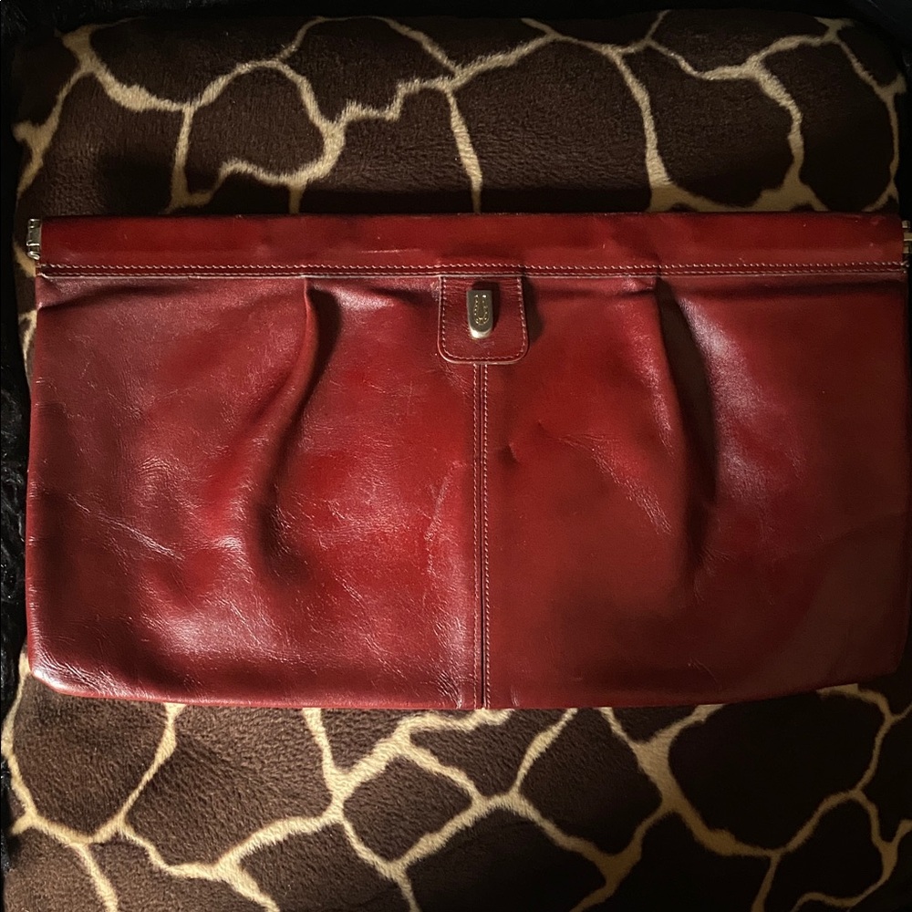 Vintage 70’s Philippe Burgundy Leather Clutch - Picture 5 of 14